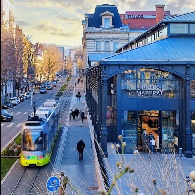 Hote Stephanois Studio, Parking& Borne Electrique Saint-Etienne  Ngoại thất bức ảnh