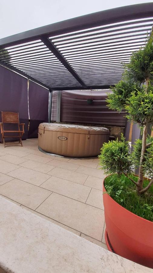 Hote Stephanois Studio, Parking& Borne Electrique Saint-Etienne  Ngoại thất bức ảnh